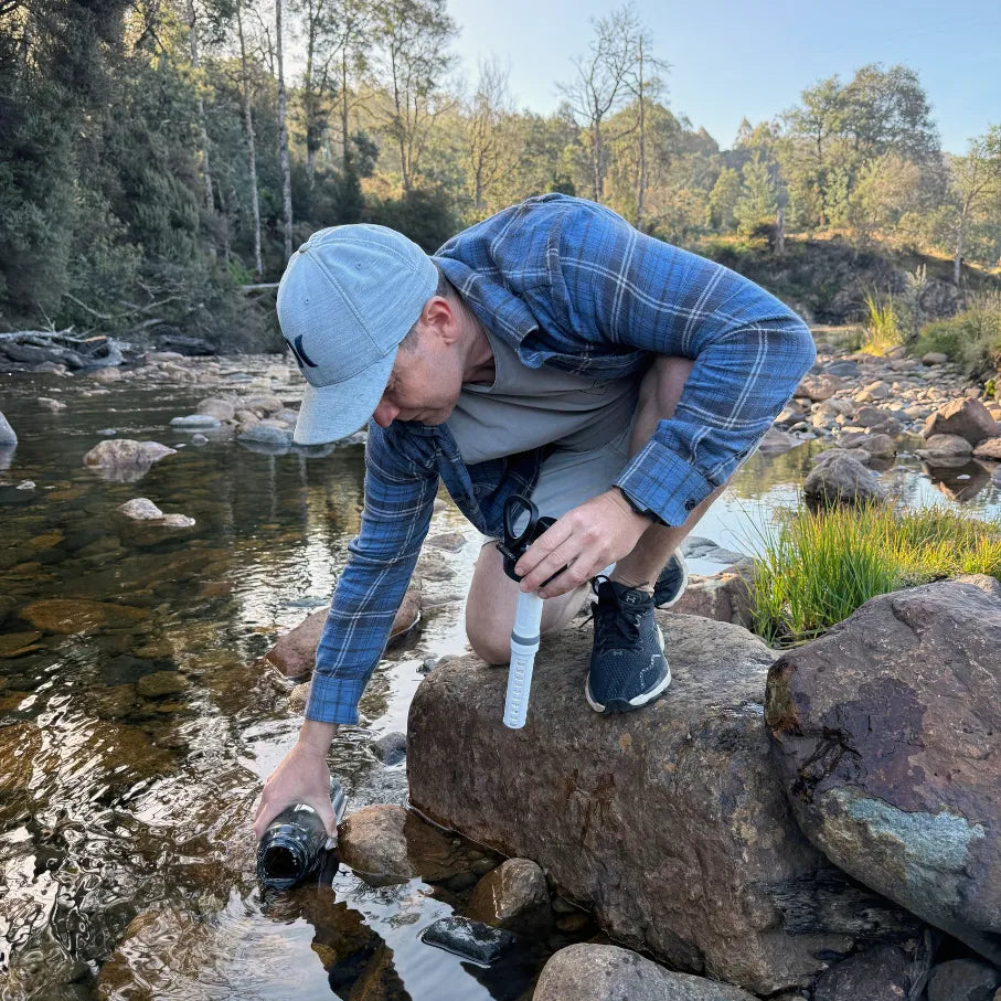 SURVIVAL Water Filter Bottle - SURVIVAL